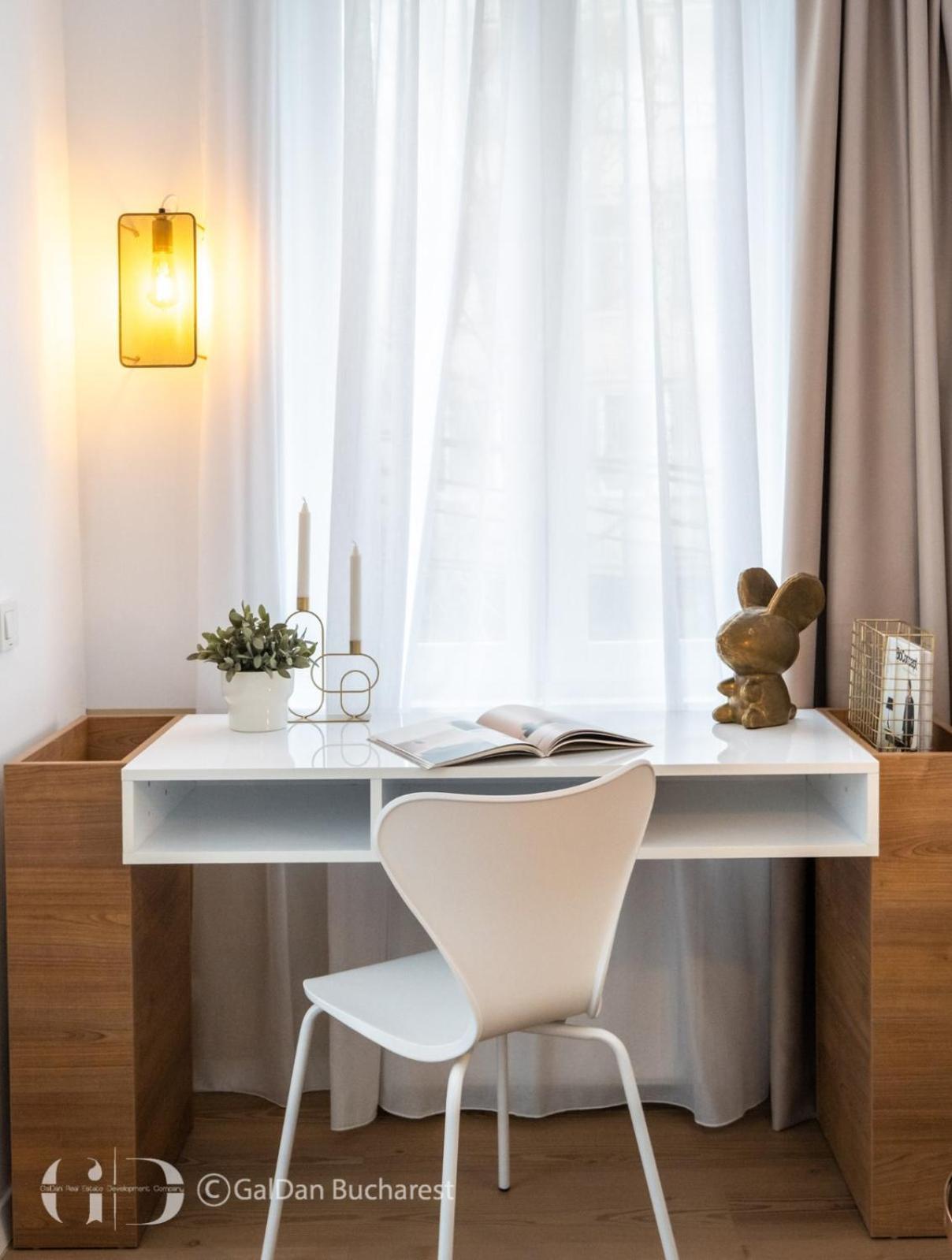The Loft Luxury Apartments-Near The Park In The City Center Bukarest Eksteriør billede