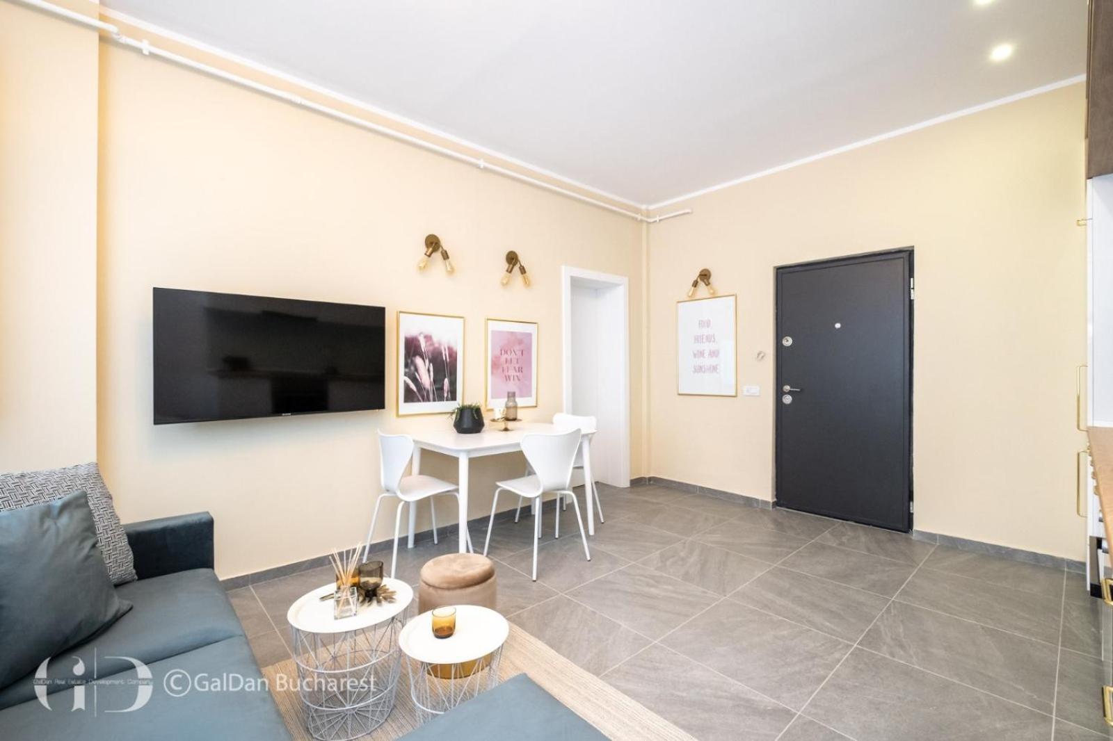 The Loft Luxury Apartments-Near The Park In The City Center Bukarest Eksteriør billede
