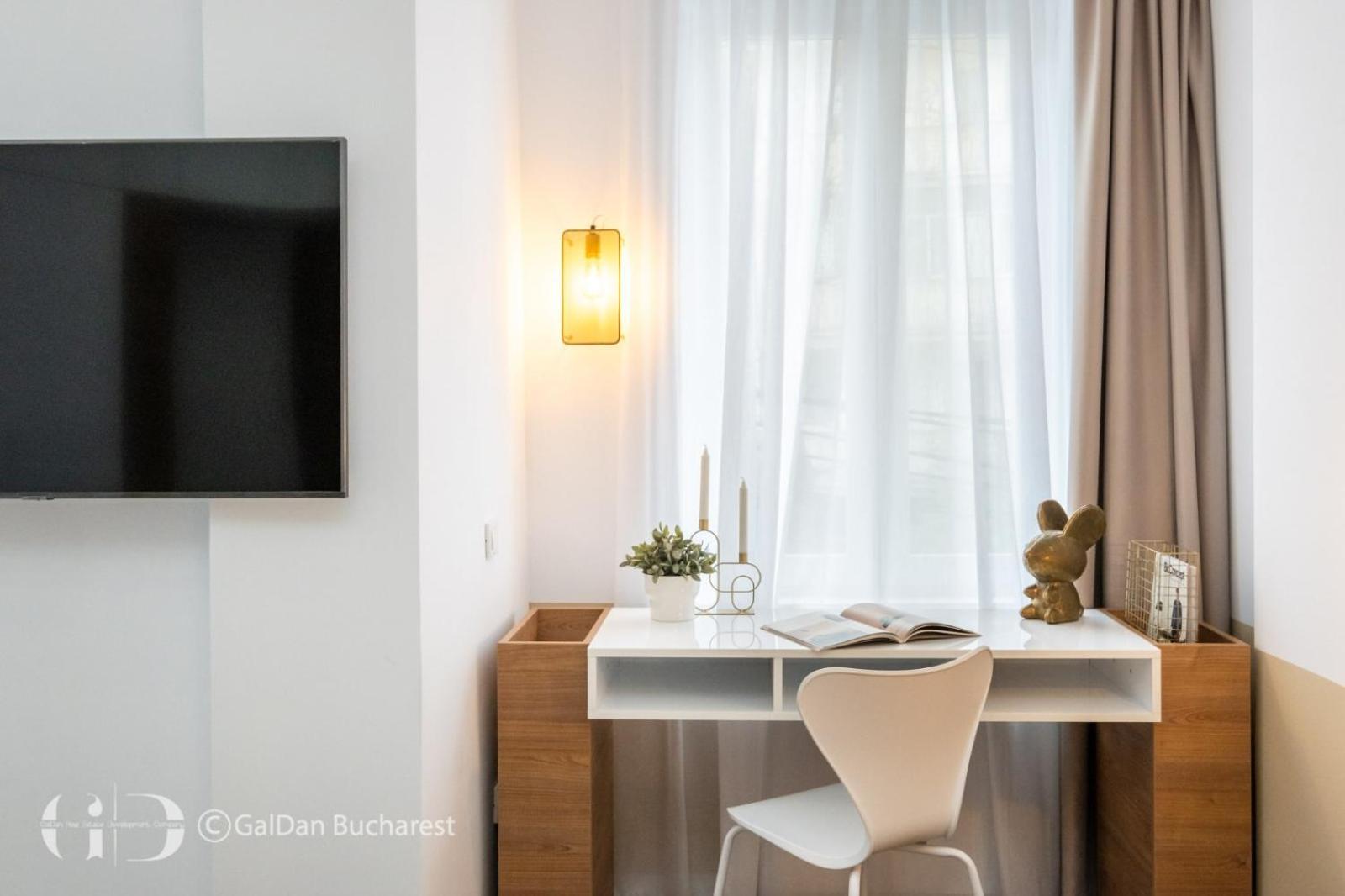 The Loft Luxury Apartments-Near The Park In The City Center Bukarest Eksteriør billede