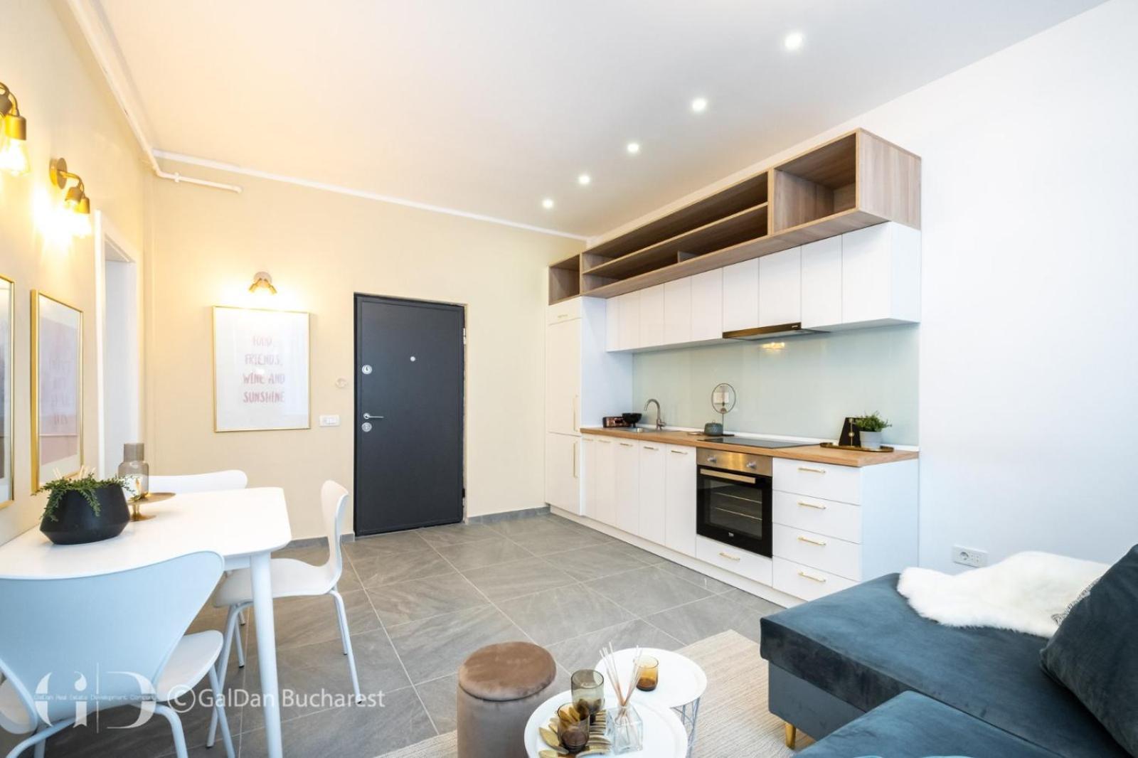 The Loft Luxury Apartments-Near The Park In The City Center Bukarest Eksteriør billede