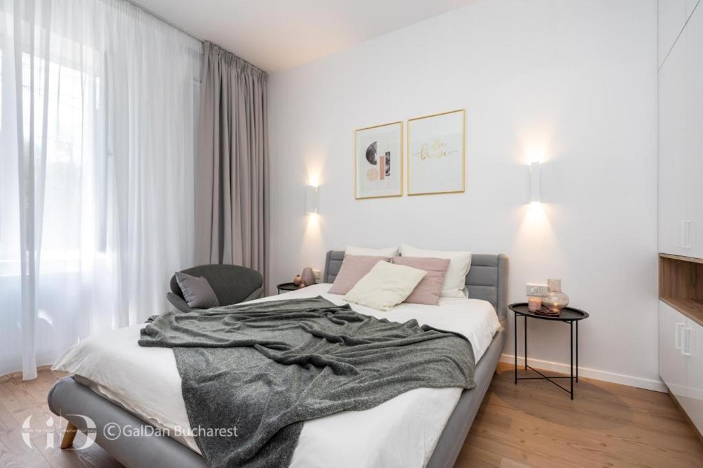 The Loft Luxury Apartments-Near The Park In The City Center Bukarest Eksteriør billede