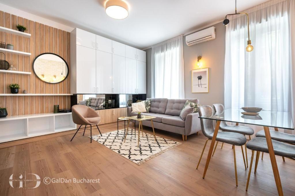 The Loft Luxury Apartments-Near The Park In The City Center Bukarest Eksteriør billede